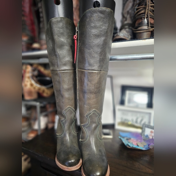 Freebird by Steven Catrina size 6 olive leather lace up boot - Picture 4 of 5